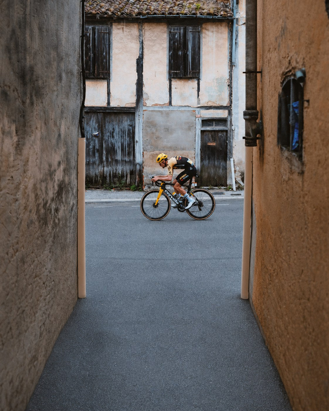 Road cyclist